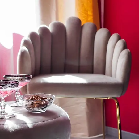 Πανσιόν C'est La Vie