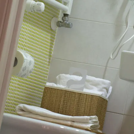 C'est La Vie 4* Ρώμη