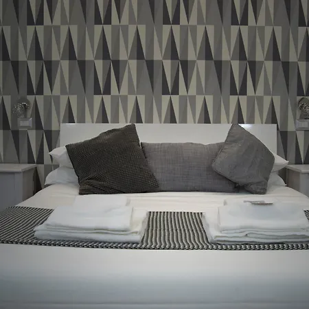 Πανσιόν C'est La Vie 4*